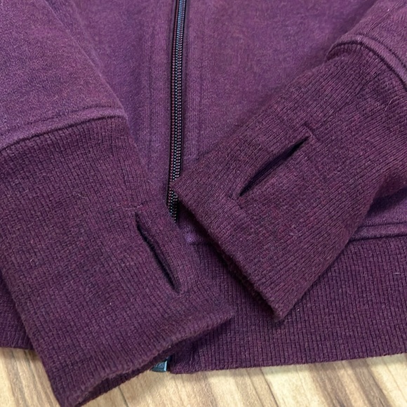 Lululemon women’s Jacket 6 - Picture 3 of 7